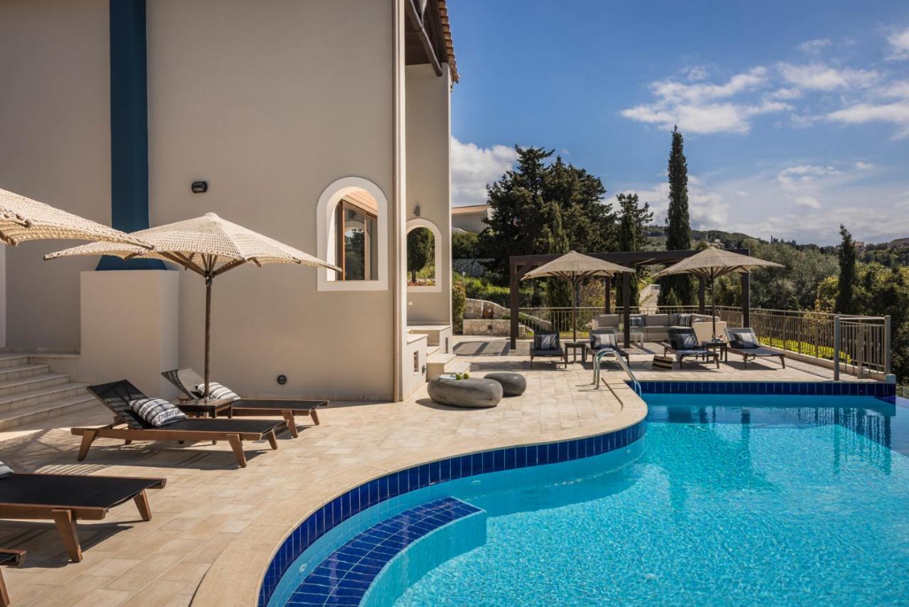 Luxury Villa Karmaniolos Fiskardo Kefalonia エクステリア 写真