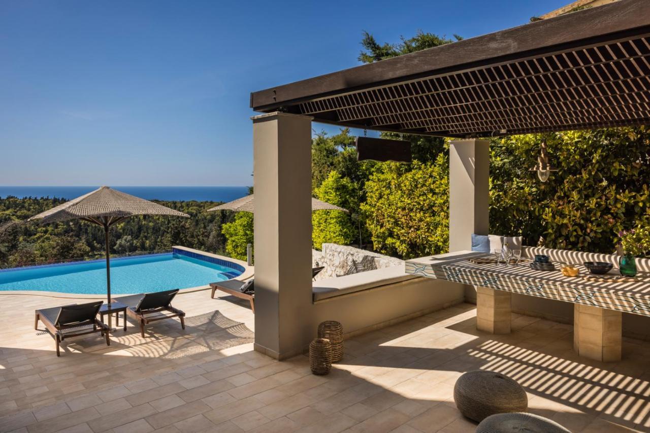Luxury Villa Karmaniolos Fiskardo Kefalonia エクステリア 写真