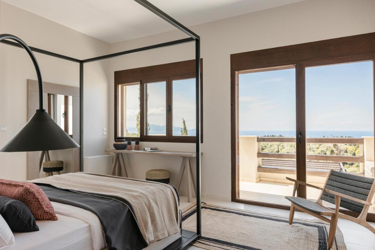 Luxury Villa Karmaniolos Fiskardo Kefalonia エクステリア 写真